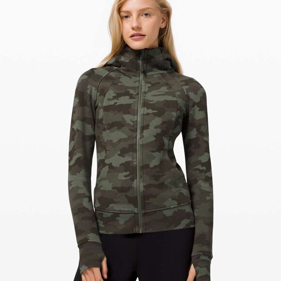 lululemon Full Zip Scuba Jacket in Green Camo - Picture 1 of 8